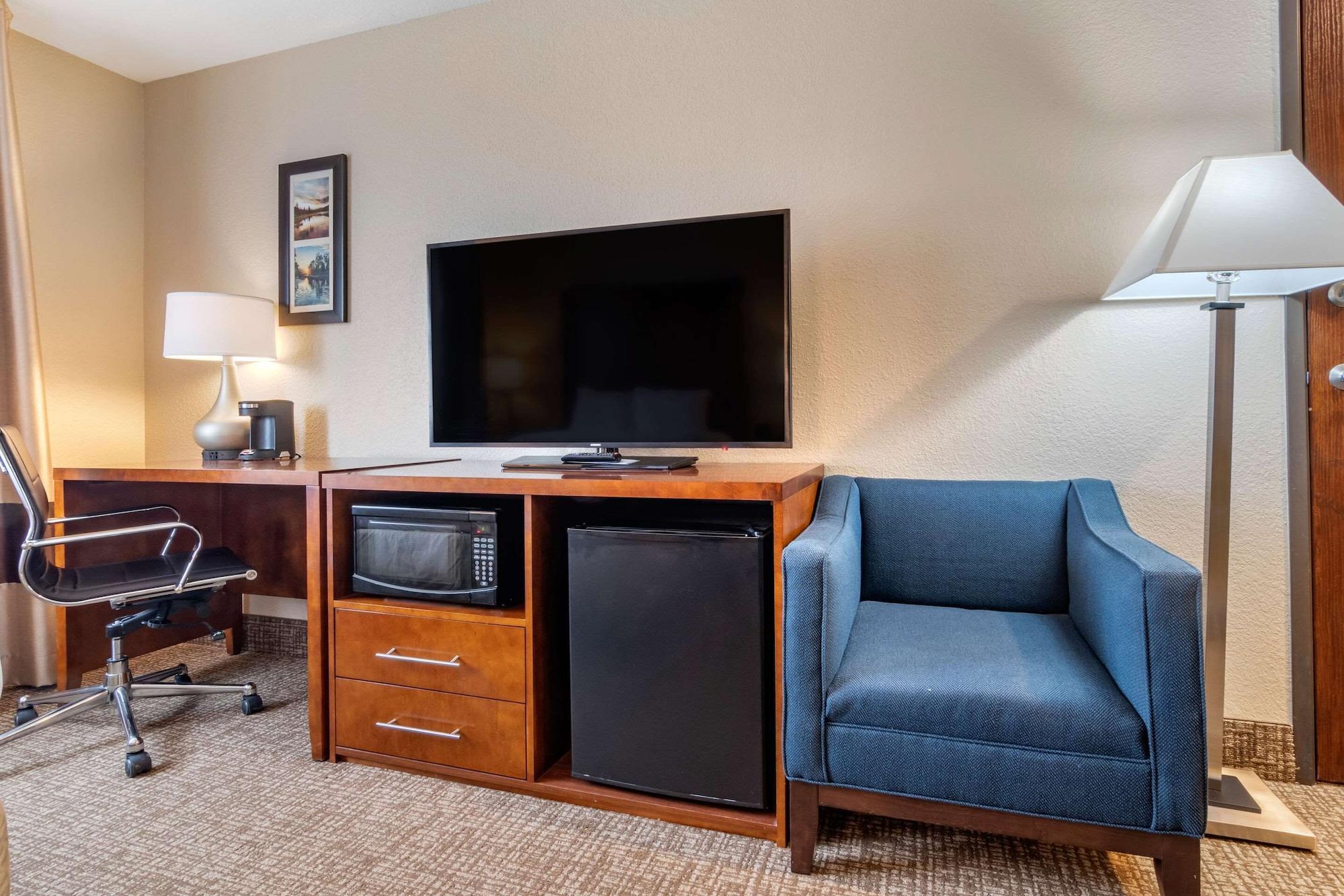 Comfort Inn & Suites South Hill I-85 Екстер'єр фото