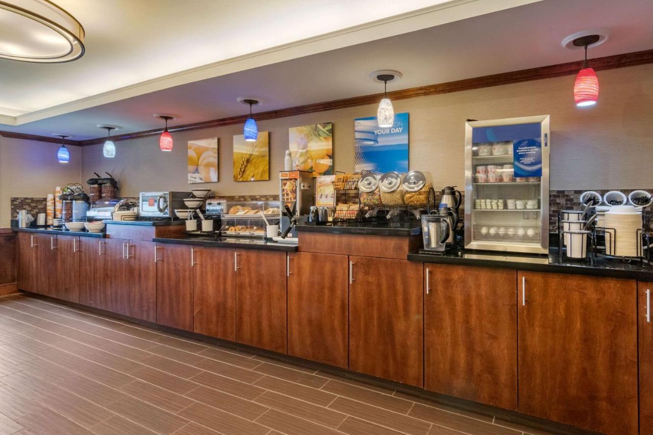 Comfort Inn & Suites South Hill I-85 Екстер'єр фото
